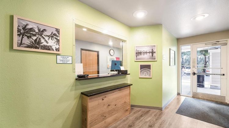 Extended Stay America Select Ocala Lobby