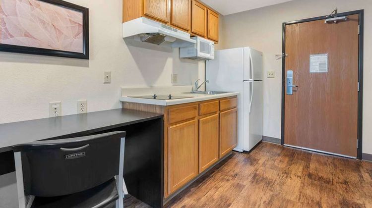 Extended Stay America Select Orlando S Room