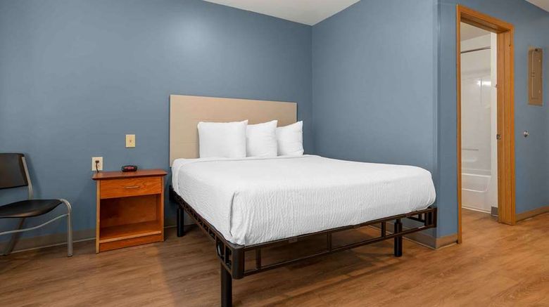 <b>Extended Stay America Selec Pensacola NW Room</b>. Images powered by <a href="https://iceportal.shijigroup.com/" title="IcePortal" target="_blank">IcePortal</a>.