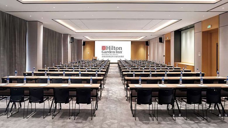 <b>Hilton Garden Inn Binhu New District Meeting</b>. Images powered by <a href="https://iceportal.shijigroup.com/" title="IcePortal" target="_blank">IcePortal</a>.