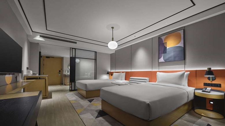 <b>Hilton Garden Inn Xiangdu District Room</b>. Images powered by <a href="https://iceportal.shijigroup.com/" title="IcePortal" target="_blank">IcePortal</a>.