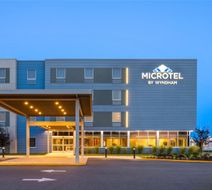 Microtel Inn & Suites by Wyndham Exterior