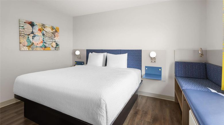 <b>Microtel Inn & Suites by Wyndham Room</b>. Images powered by <a href="https://iceportal.shijigroup.com/" title="IcePortal" target="_blank">IcePortal</a>.