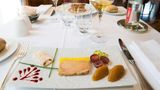 <b>Auberge Bienvenue Restaurant</b>. Images powered by <a href="https://iceportal.shijigroup.com/" title="IcePortal" target="_blank">IcePortal</a>.