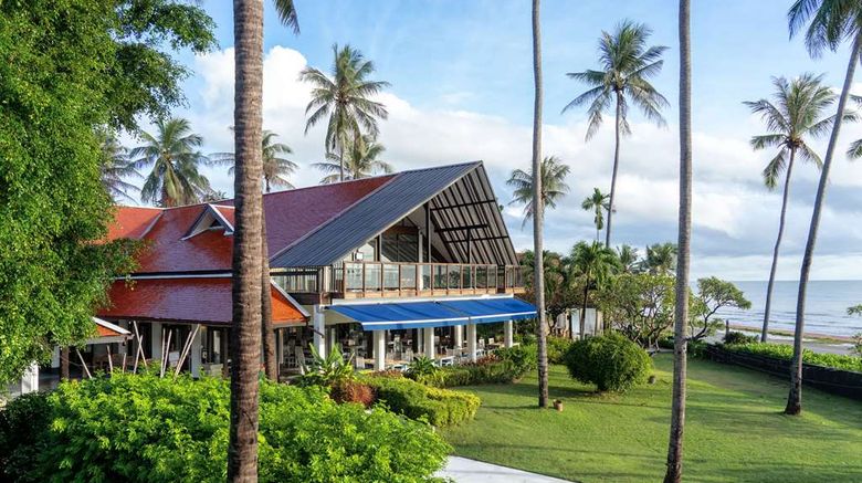 <b>Wyndham Hua Hin Pranburi Resort & Villas Restaurant</b>. Images powered by <a href="https://iceportal.shijigroup.com/" title="IcePortal" target="_blank">IcePortal</a>.