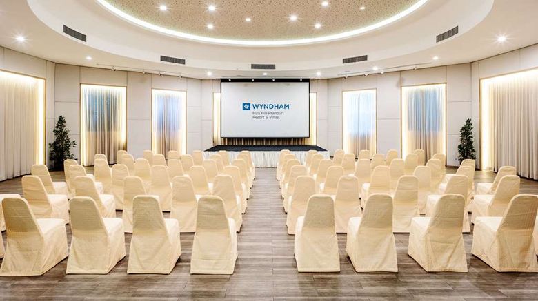 <b>Wyndham Hua Hin Pranburi Resort & Villas Meeting</b>. Images powered by <a href="https://iceportal.shijigroup.com/" title="IcePortal" target="_blank">IcePortal</a>.