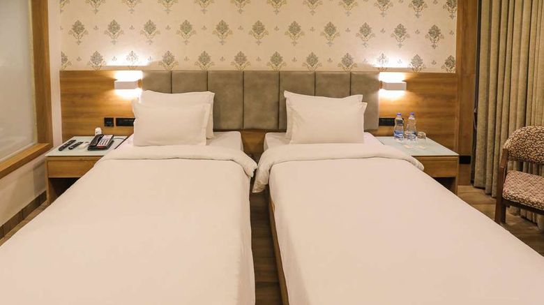 <b>Comfort Resort Room</b>. Images powered by <a href="https://iceportal.shijigroup.com/" title="IcePortal" target="_blank">IcePortal</a>.