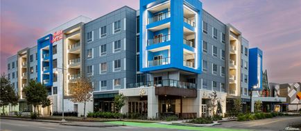 Hampton Inn & Suites Rochester Downtown Exterior