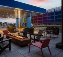 Hampton Inn & Suites Rochester Downtown Exterior