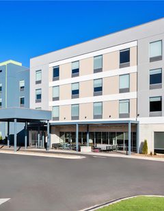 Home2 Suites by Hilton Hendersonville