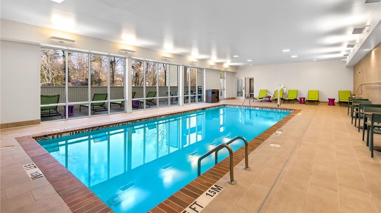 Home2 Suites by Hilton Hendersonville Pool