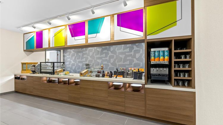 Home2 Suites by Hilton Hendersonville Restaurant