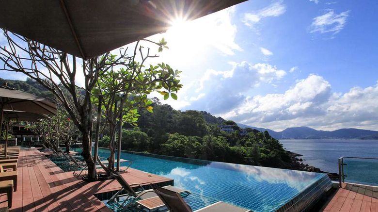 <b>Zenmaya Oceanfront Phuket, Trademark Col Pool</b>. Images powered by <a href="https://iceportal.shijigroup.com/" title="IcePortal" target="_blank">IcePortal</a>.