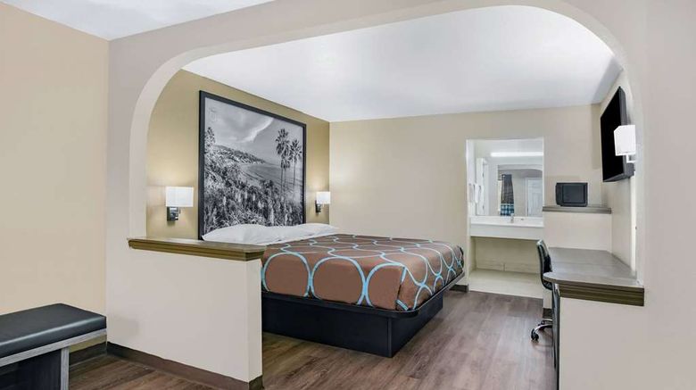 <b>Super 8 by Wyndham Moss Point Room</b>. Images powered by <a href="https://iceportal.shijigroup.com/" title="IcePortal" target="_blank">IcePortal</a>.