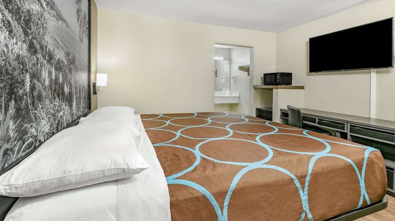 <b>Super 8 by Wyndham Moss Point Room</b>. Images powered by <a href="https://iceportal.shijigroup.com/" title="IcePortal" target="_blank">IcePortal</a>.