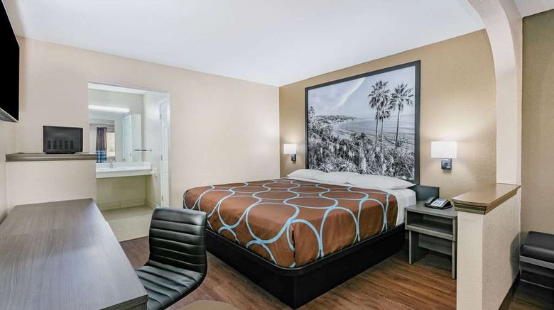 <b>Super 8 by Wyndham Moss Point Room</b>. Images powered by <a href="https://iceportal.shijigroup.com/" title="IcePortal" target="_blank">IcePortal</a>.