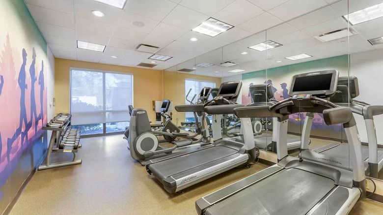 <b>Extended Stay America Premier Suites Health</b>. Images powered by <a href="https://iceportal.shijigroup.com/" title="IcePortal" target="_blank">IcePortal</a>.