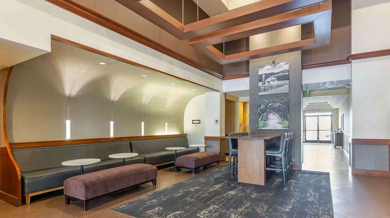 <b>Extended Stay America Premier Suites Lobby</b>. Images powered by <a href="https://iceportal.shijigroup.com/" title="IcePortal" target="_blank">IcePortal</a>.