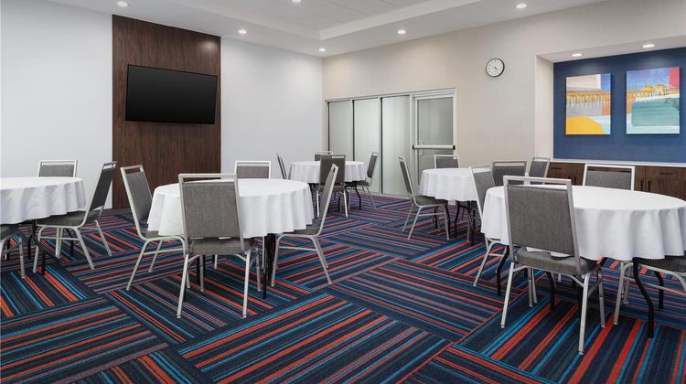 Hampton Inn and Suites Naples Meeting