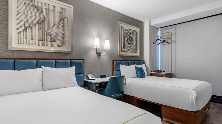 <b>The Draper Tapestry Collection by Hilton Room</b>. Images powered by <a href="https://iceportal.shijigroup.com/" title="IcePortal" target="_blank">IcePortal</a>.