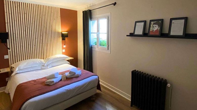 <b>Hotel La Porte Dijeaux Room</b>. Images powered by <a href="https://iceportal.shijigroup.com/" title="IcePortal" target="_blank">IcePortal</a>.