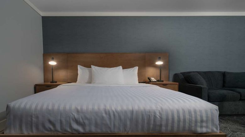 <b>Prestige Kamloops Hotel Room</b>. Images powered by <a href="https://iceportal.shijigroup.com/" title="IcePortal" target="_blank">IcePortal</a>.