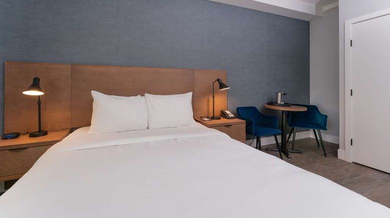 <b>Prestige Kamloops Hotel Room</b>. Images powered by <a href="https://iceportal.shijigroup.com/" title="IcePortal" target="_blank">IcePortal</a>.