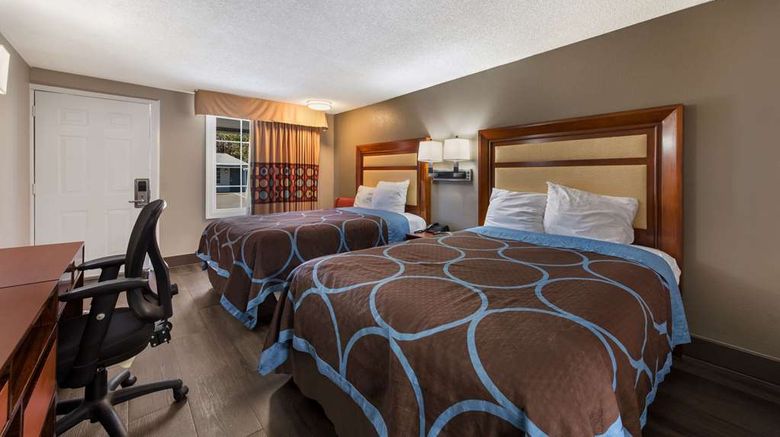<b>Rodeway Inn Room</b>. Images powered by <a href="https://iceportal.shijigroup.com/" title="IcePortal" target="_blank">IcePortal</a>.
