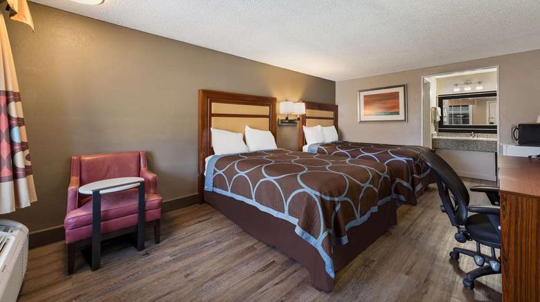 <b>Rodeway Inn Room</b>. Images powered by <a href="https://iceportal.shijigroup.com/" title="IcePortal" target="_blank">IcePortal</a>.