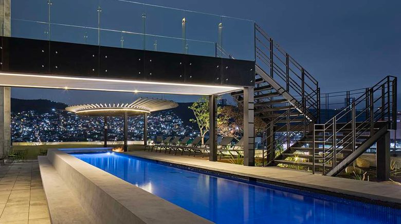 <b>Hotel Galeria Plaza Monterrey Pool</b>. Images powered by <a href="https://iceportal.shijigroup.com/" title="IcePortal" target="_blank">IcePortal</a>.