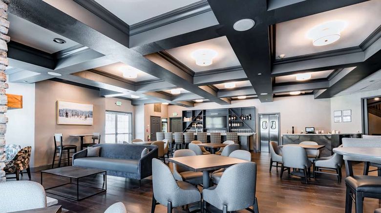 <b>Hotel NoBo Cascade, Tapestry Collection Restaurant</b>. Images powered by <a href="https://iceportal.shijigroup.com/" title="IcePortal" target="_blank">IcePortal</a>.
