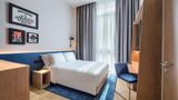 Hampton by Hilton Venice Room
