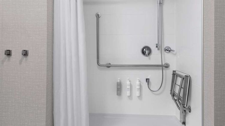 Hampton Inn & Suites Orangeville Room