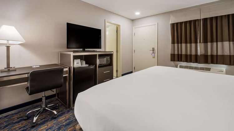 Americas Best Value Inn Farmington Room