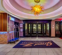 Grand Z Casino Hotel Exterior