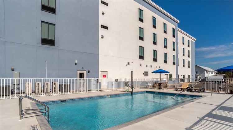 Comfort Inn And Suites Panama City Beach Pool