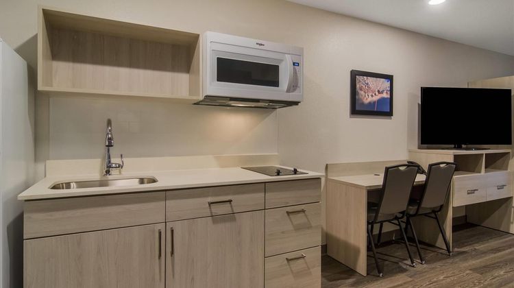 WoodSpring Stes Jacksonville Orange Park Room