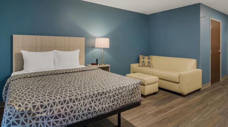 WoodSpring Stes Jacksonville Orange Park Room