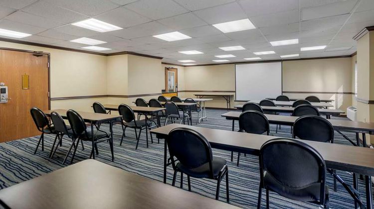 Comfort Inn & Suites Nashville Meeting