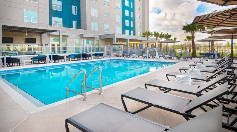 <b>Hyatt House Orlando Airport Pool</b>. Images powered by <a href="https://iceportal.shijigroup.com/" title="IcePortal" target="_blank">IcePortal</a>.