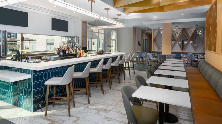 <b>Hyatt House Orlando Airport Restaurant</b>. Images powered by <a href="https://iceportal.shijigroup.com/" title="IcePortal" target="_blank">IcePortal</a>.