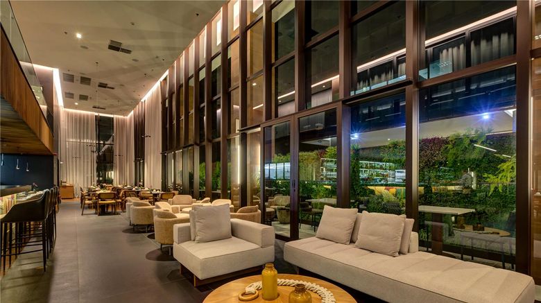 <b>Qoya Hotel Sao Paulo, Curio Collection Lobby</b>. Images powered by <a href="https://iceportal.shijigroup.com/" title="IcePortal" target="_blank">IcePortal</a>.