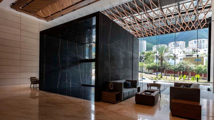 Hilton Monterrey Lobby