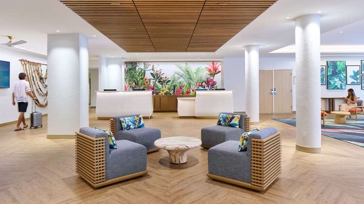 Outrigger Waikiki Paradise Hotel Lobby