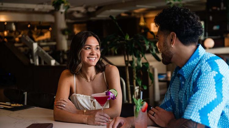 Outrigger Waikiki Paradise Hotel Restaurant