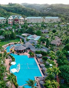 Outrigger Fiji Beach Resort