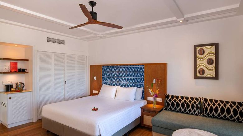 <b>Outrigger Fiji Beach Resort Room</b>. Images powered by <a href="https://iceportal.shijigroup.com/" title="IcePortal" target="_blank">IcePortal</a>.