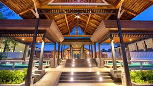 Outrigger Khao Lak Beach Resort