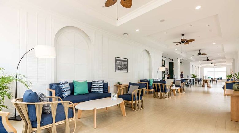 <b>Outrigger Koh Samui Beach Resort Lobby</b>. Images powered by <a href="https://iceportal.shijigroup.com/" title="IcePortal" target="_blank">IcePortal</a>.