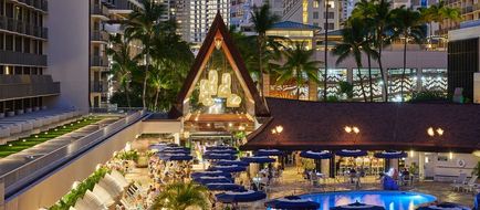 Outrigger Reef Waikiki Beach Resort Exterior